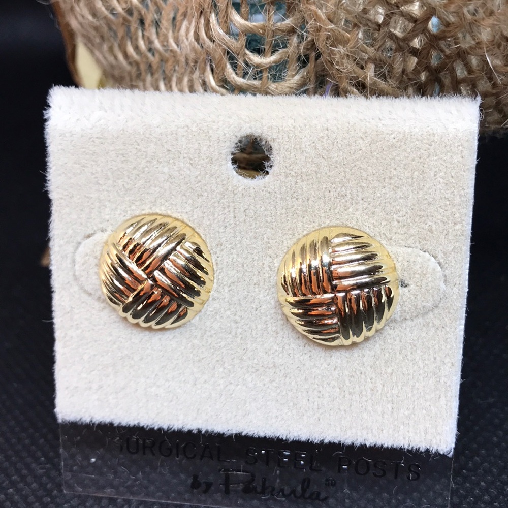 Round Gold color earrings